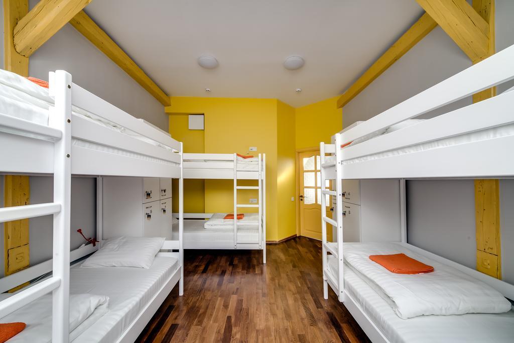 Park Plus Hostel Lviv Chambre photo